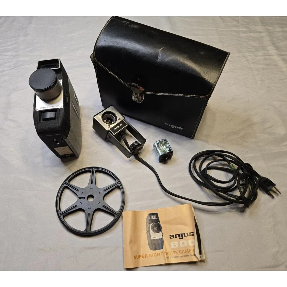 Vtg‎ Argus Model 800 Movie Camera And Parts As Shown With Case